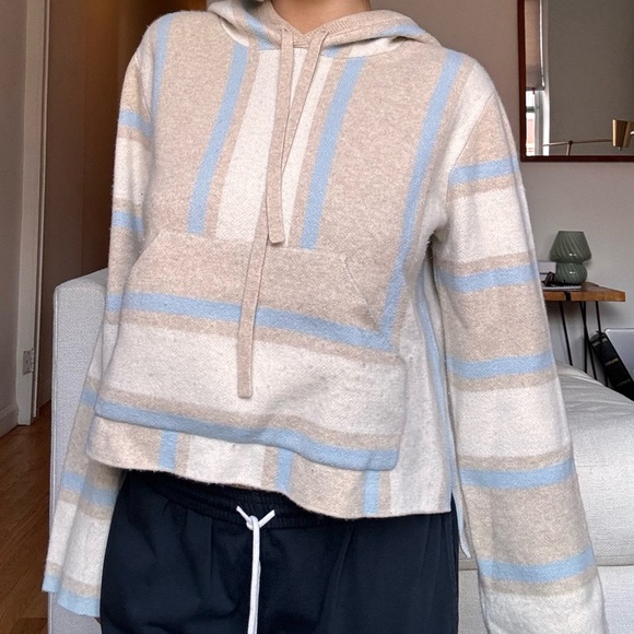 La ligne Beige and Blue Striped Baja Hoodie size small - Picture 3 of 8
